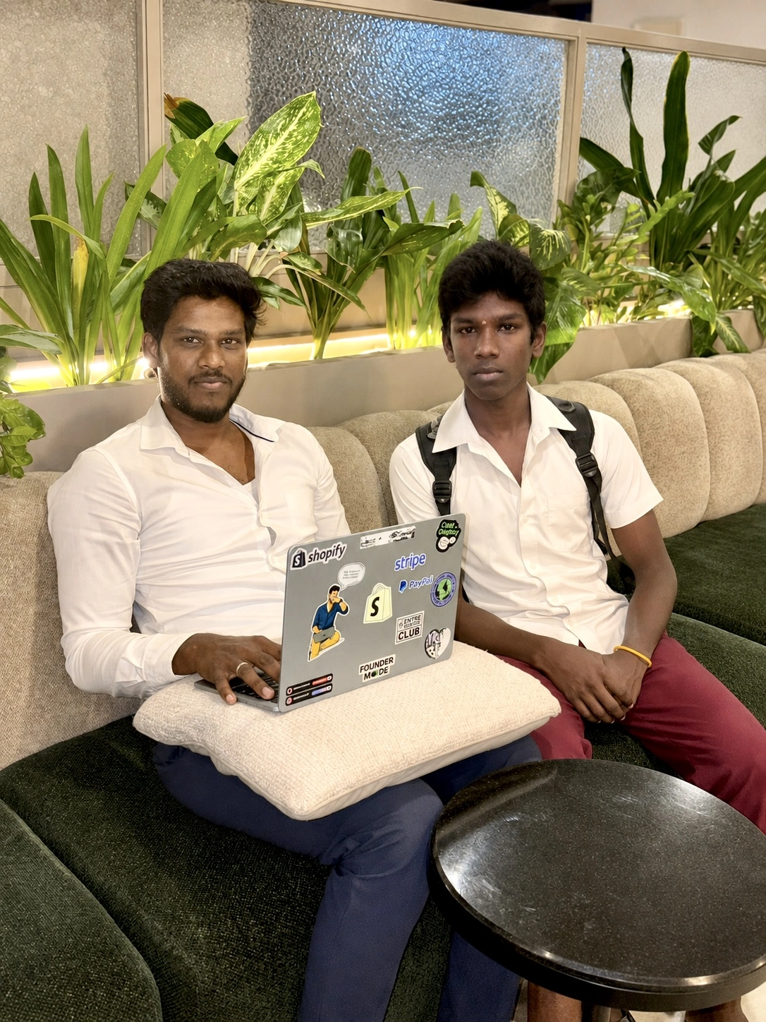 Manoj Chandran with a Bcom2Ecom student
